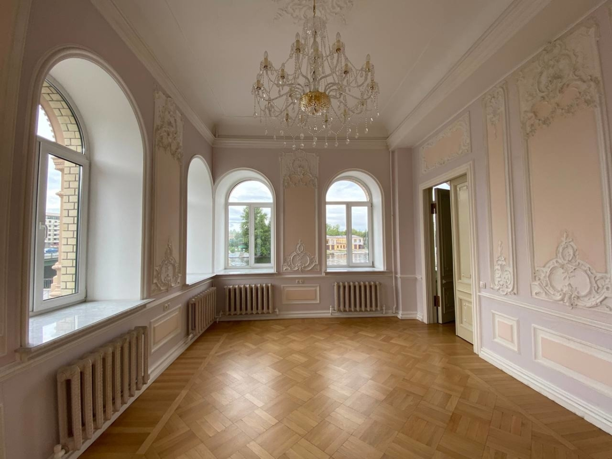 на Б. Зеленина