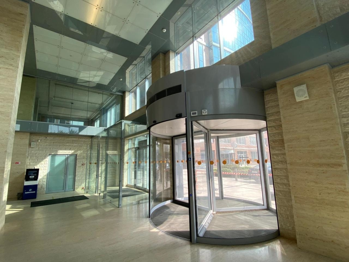 Фландрия Плаза