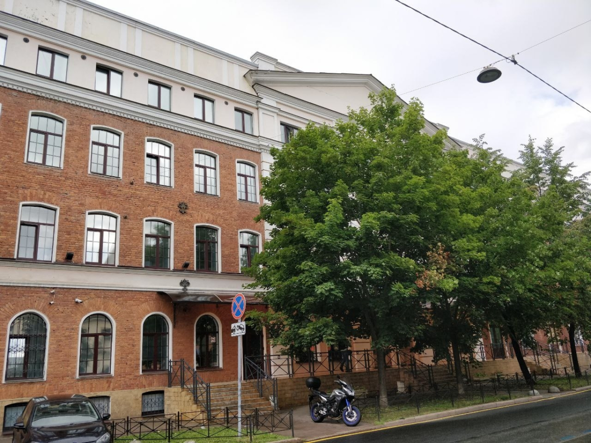 Призма-центр