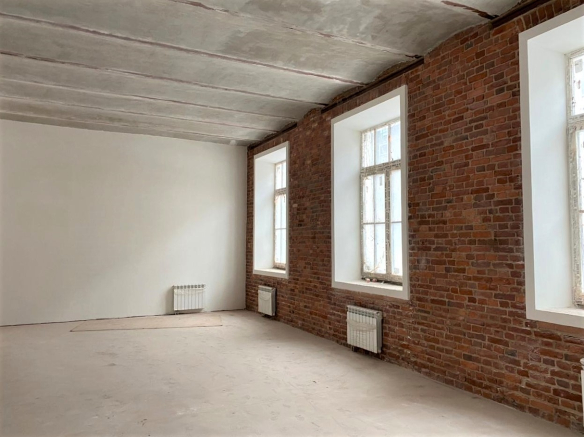 на Уральской