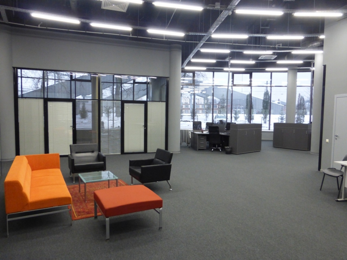 на наб. Обводного канала