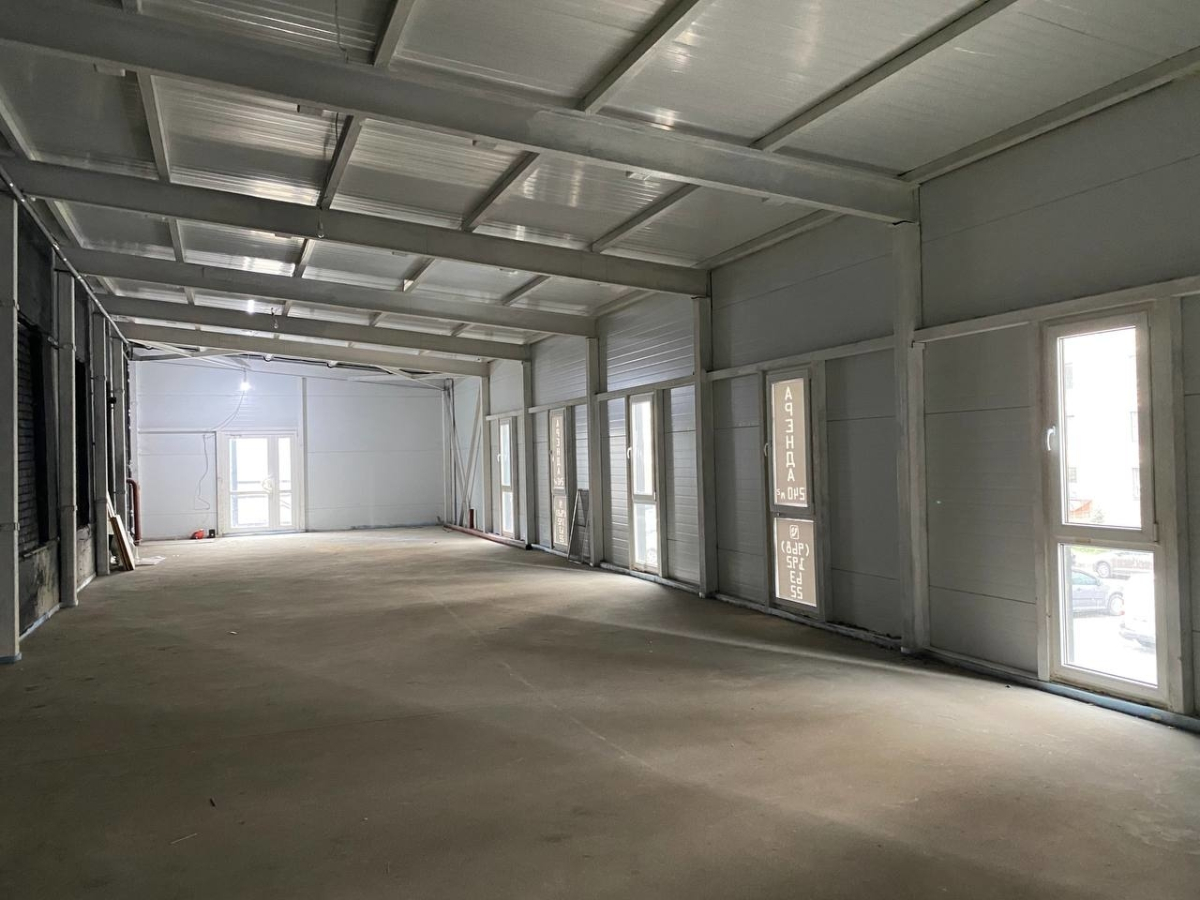 на Пискаревском проспекте