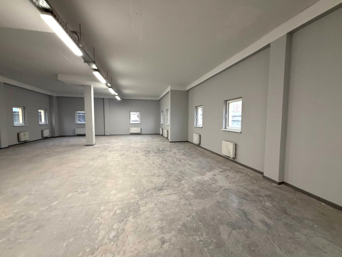 на Уральской, 13