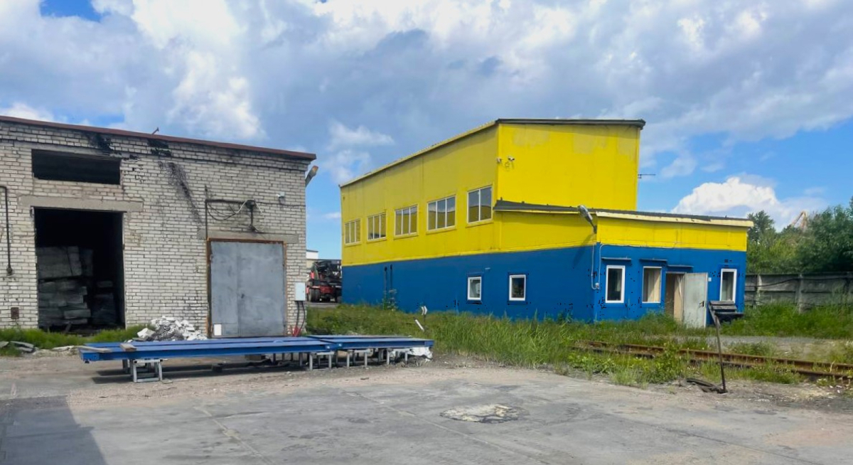 Склад открытого хранения на Турухтанных островах