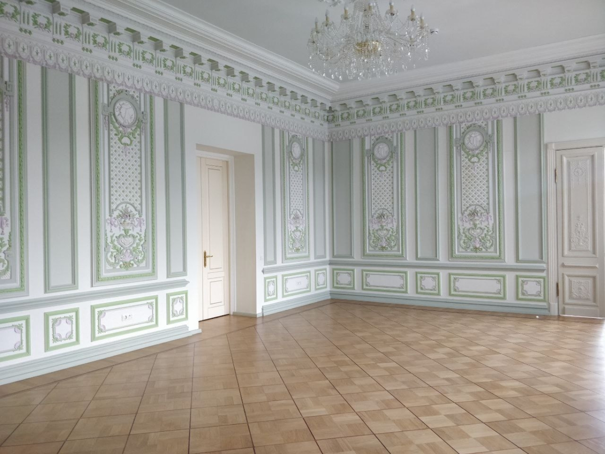 на Б. Зеленина