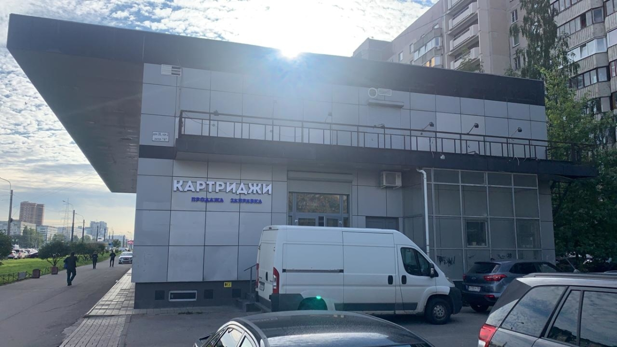 на Испытателей, 26