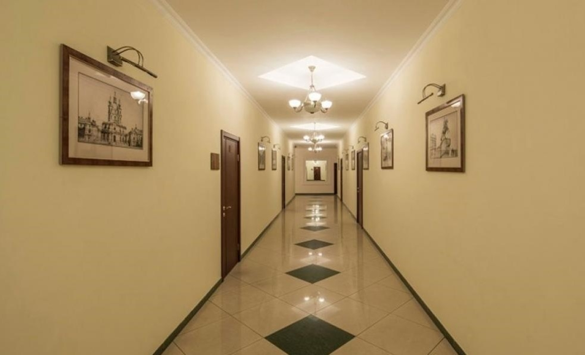 Петровский Двор