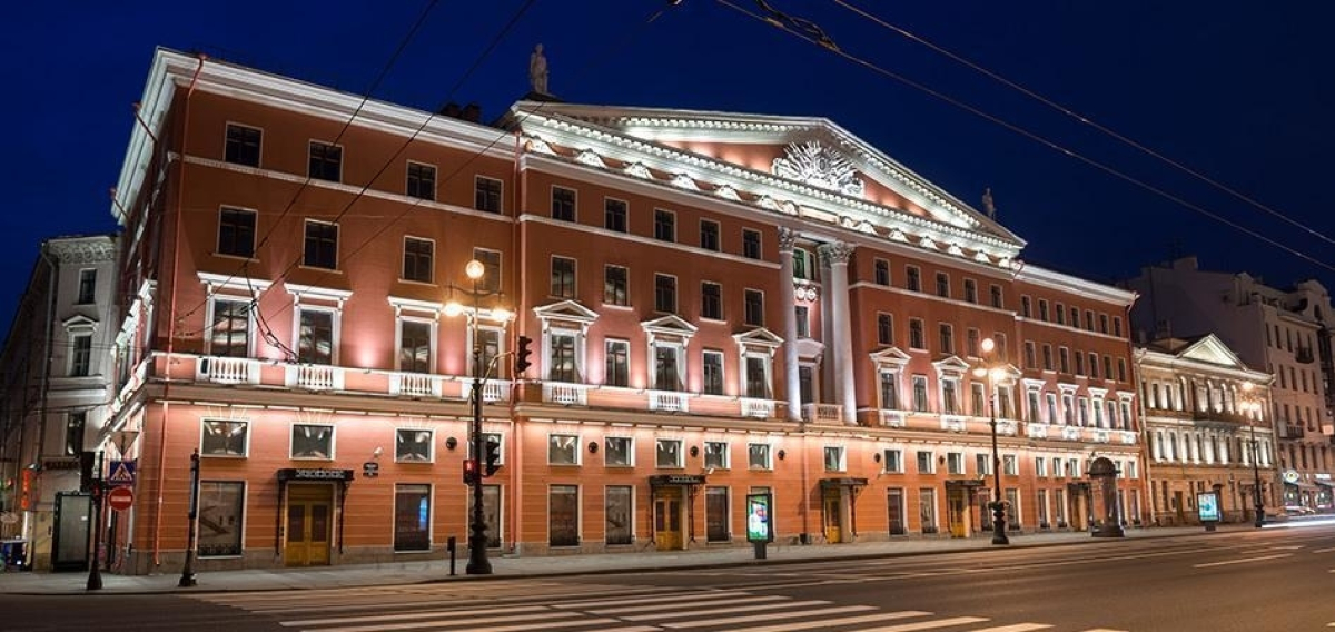 на Невском, 68