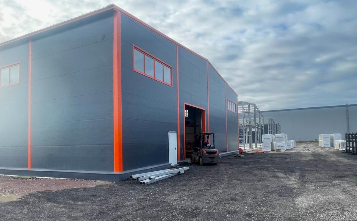 Склад в Шушарах