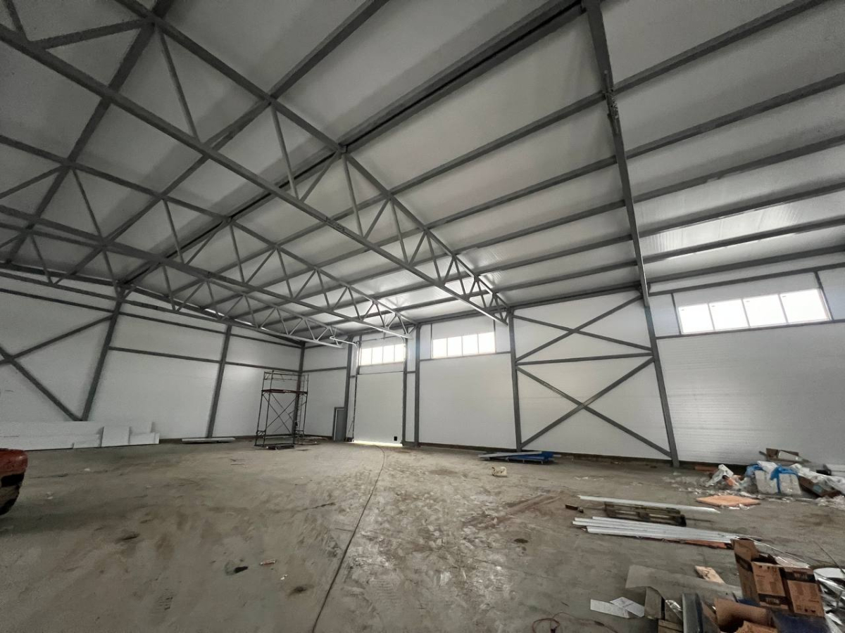 в Новосаратовке