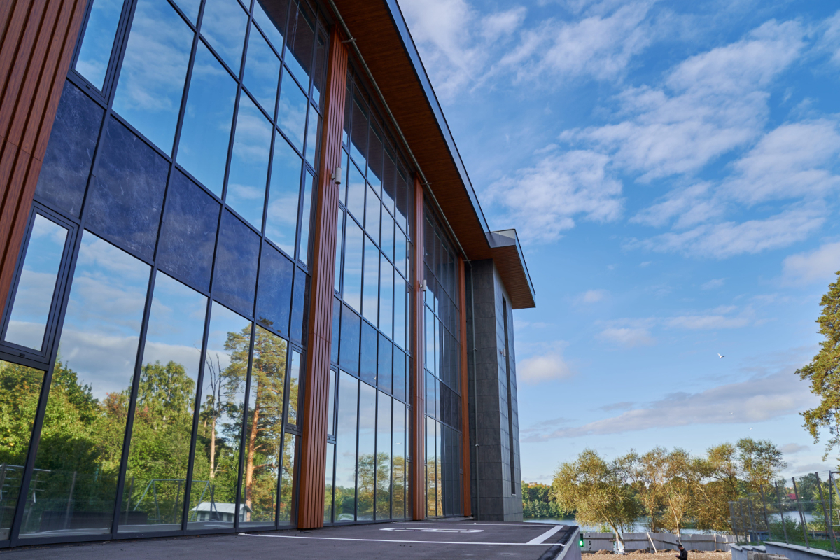 на Выборгском шоссе