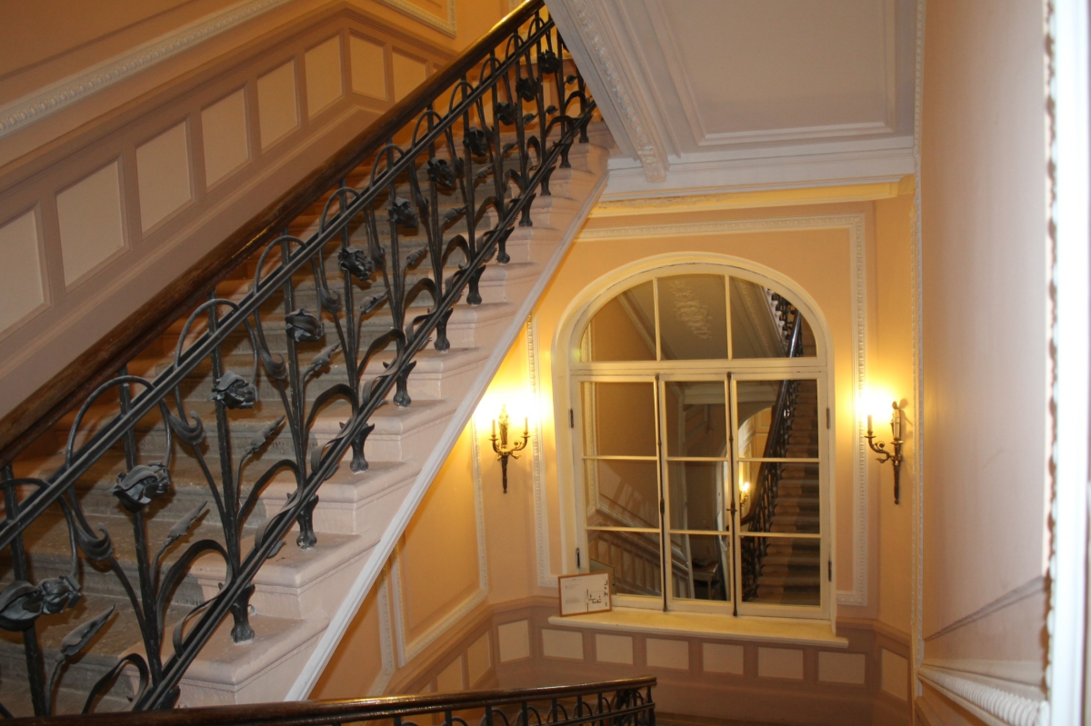 на Звенигородской