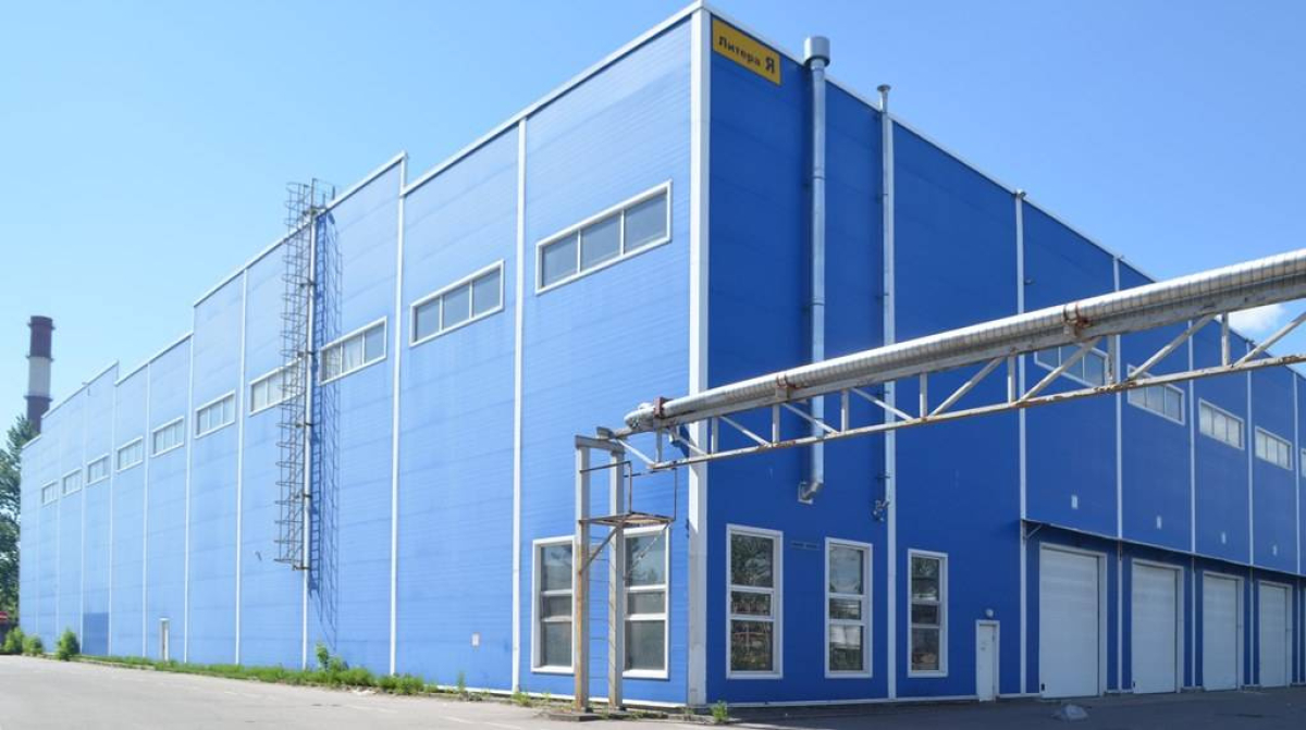 на Салова,45