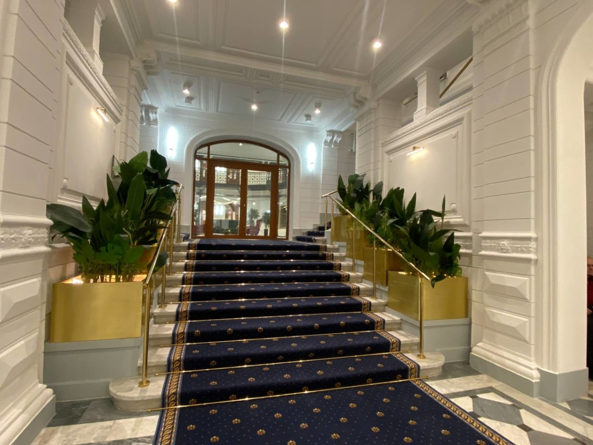 на Большой Морской, 32