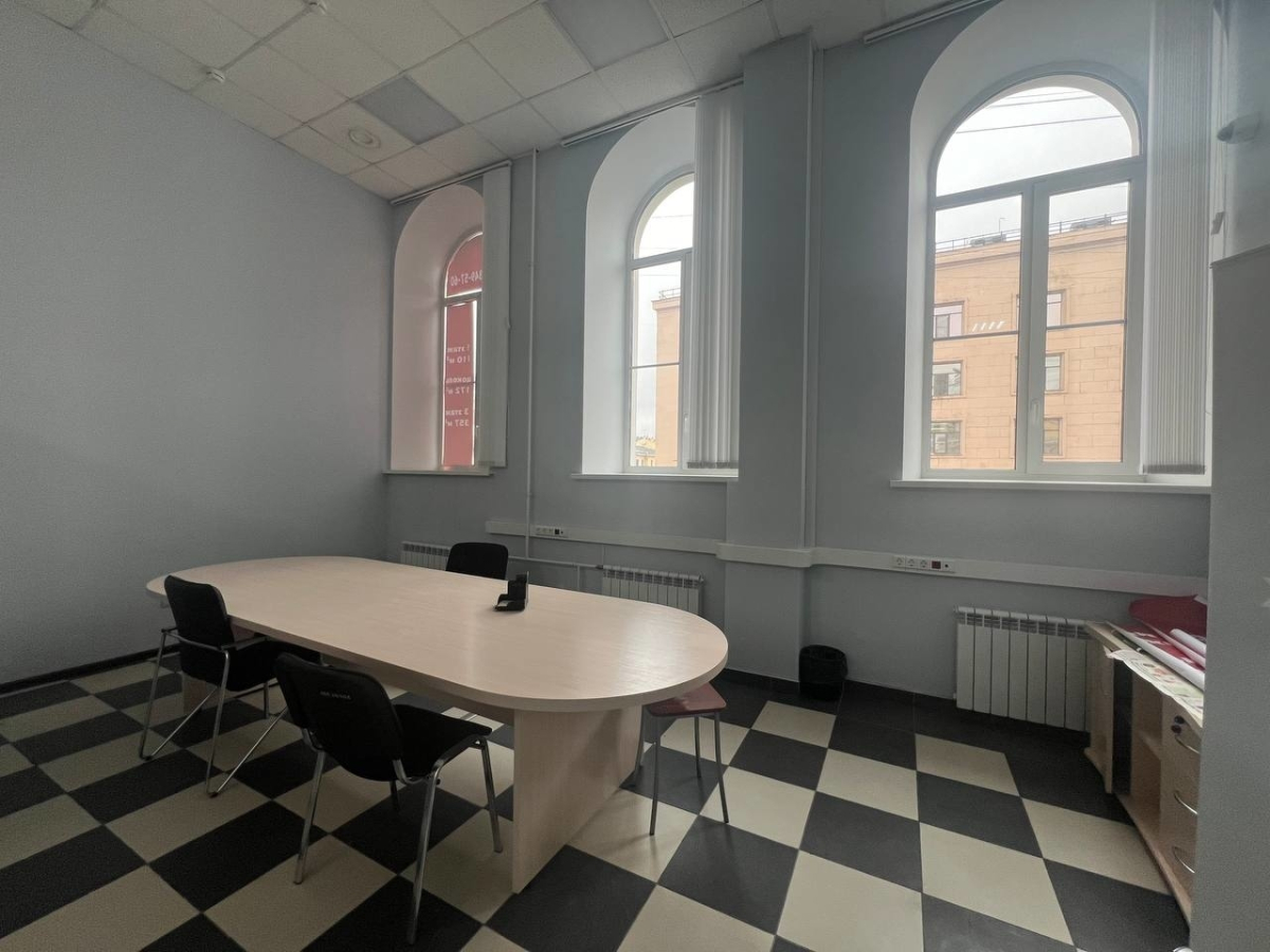 Чернышевского 18