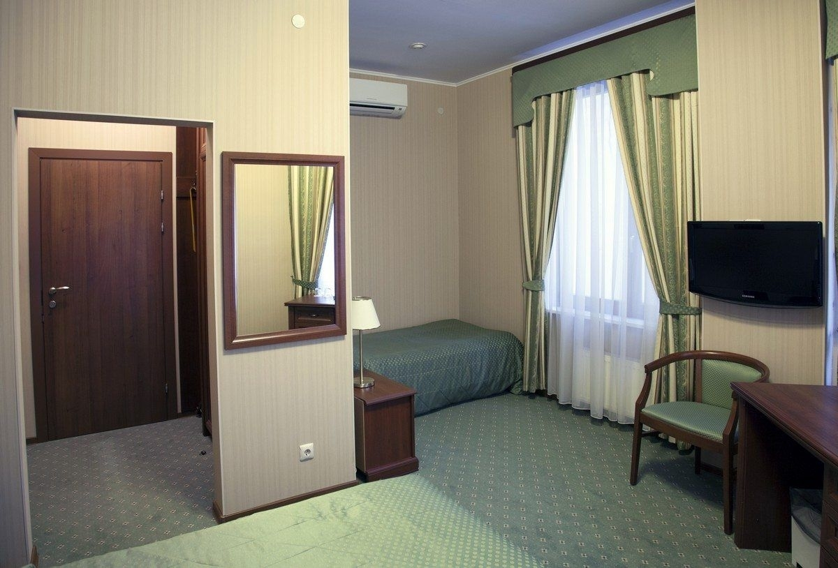 Гостиница 9 Советская 5