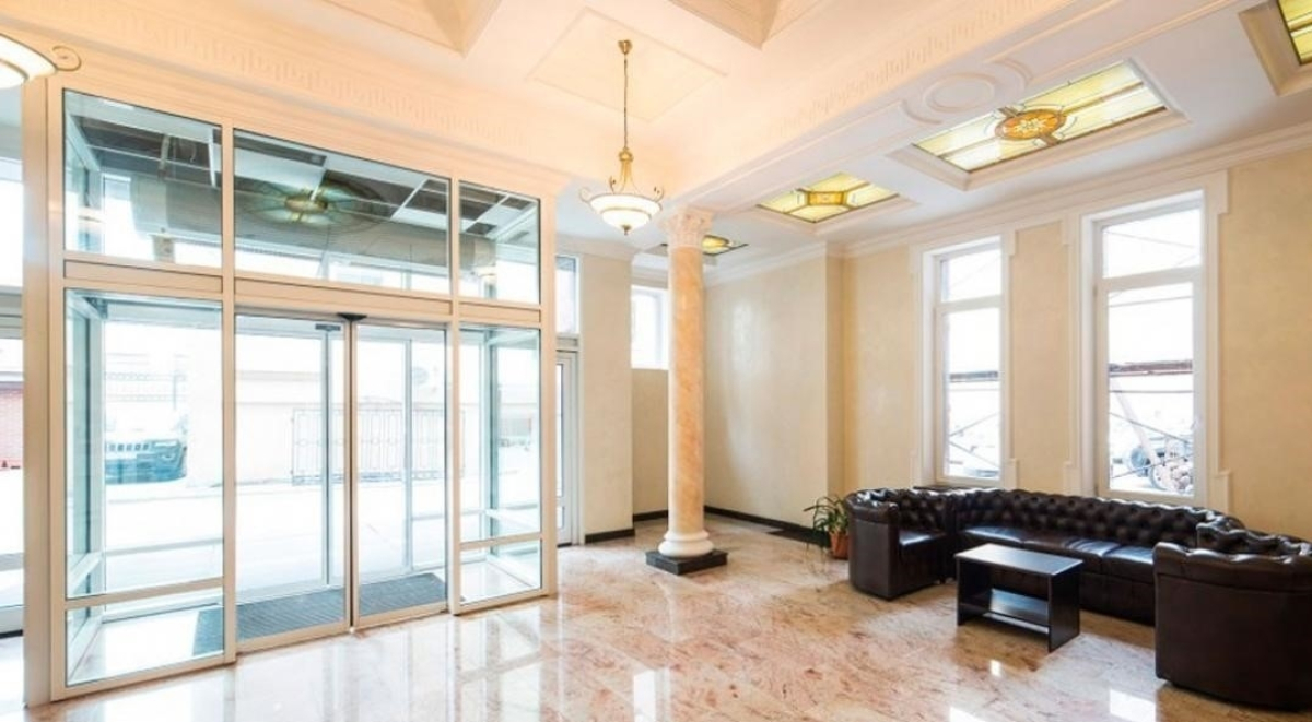 Петровский Двор