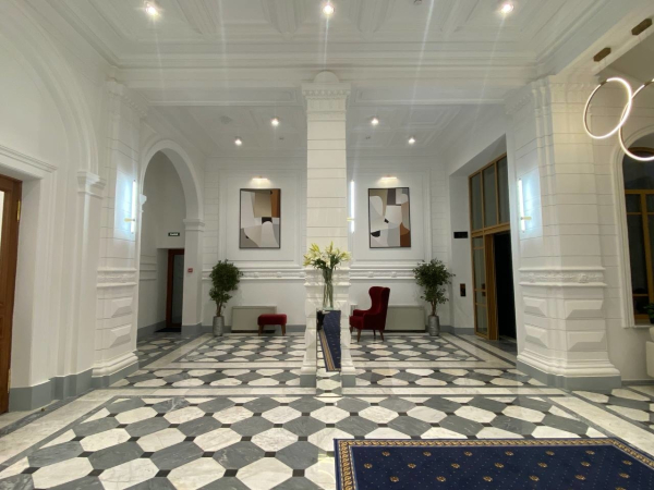 на Большой Морской, 32