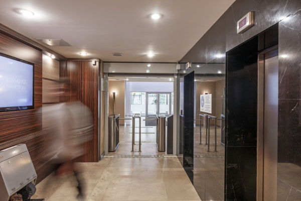 ICON Шателена 26А