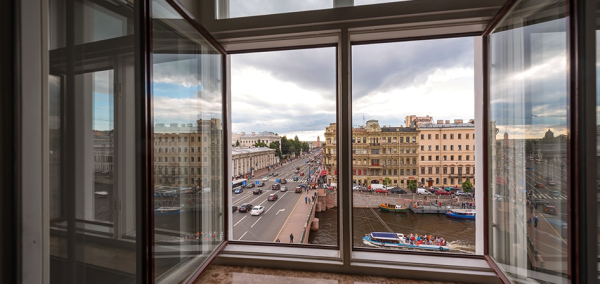 на Невском, 68