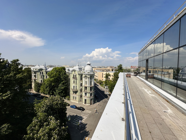 CASE Петроградская