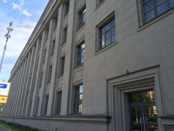 на Московском пр.