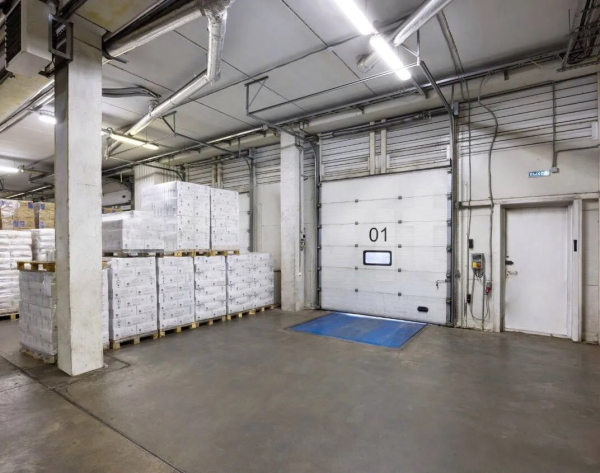 на Непокоренных