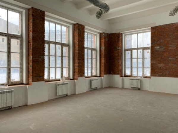 на Уральской