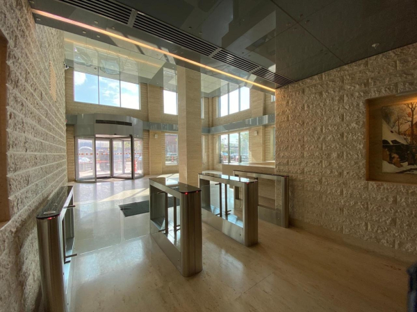 Фландрия Плаза