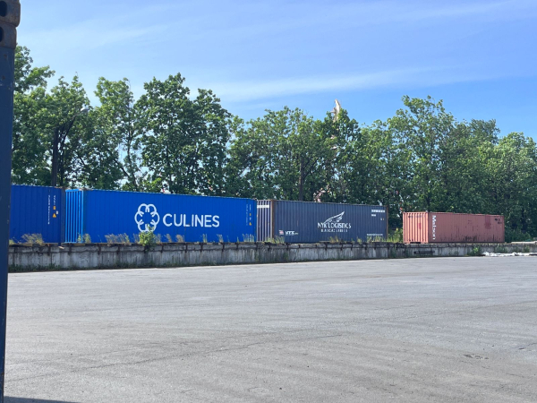 Склад открытого хранения на Турухтанных островах