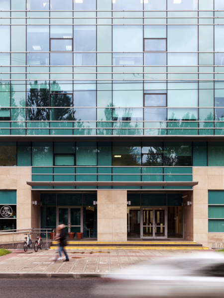 ICON Решетникова 14