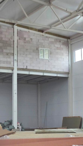 на Рабочей улице, 9