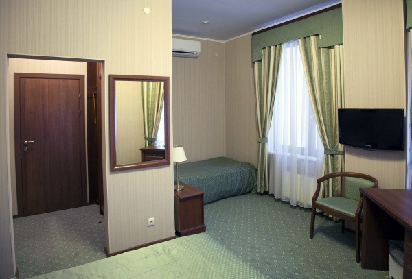 Гостиница 9 Советская 5