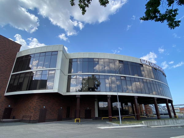 на наб. Обводного канала