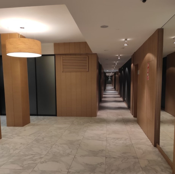 на Невском, 68