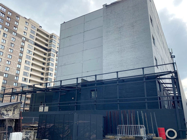 на Пискаревском проспекте