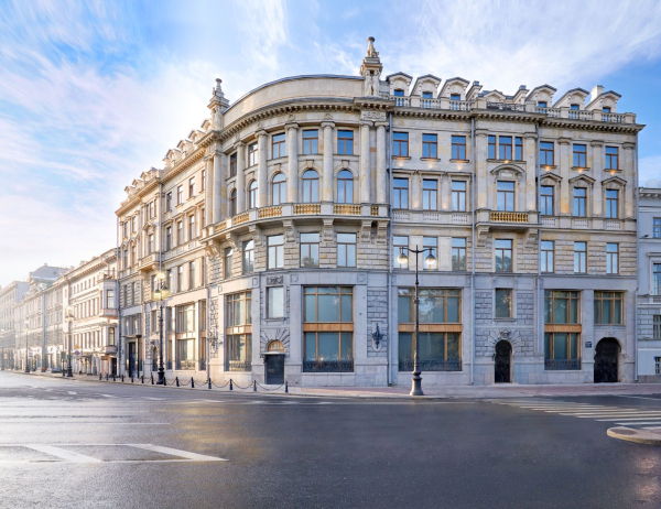 Невский пр., д. 1